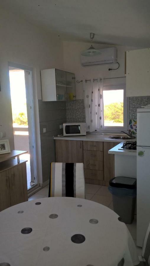 Apartment Kamelia فير المظهر الخارجي الصورة